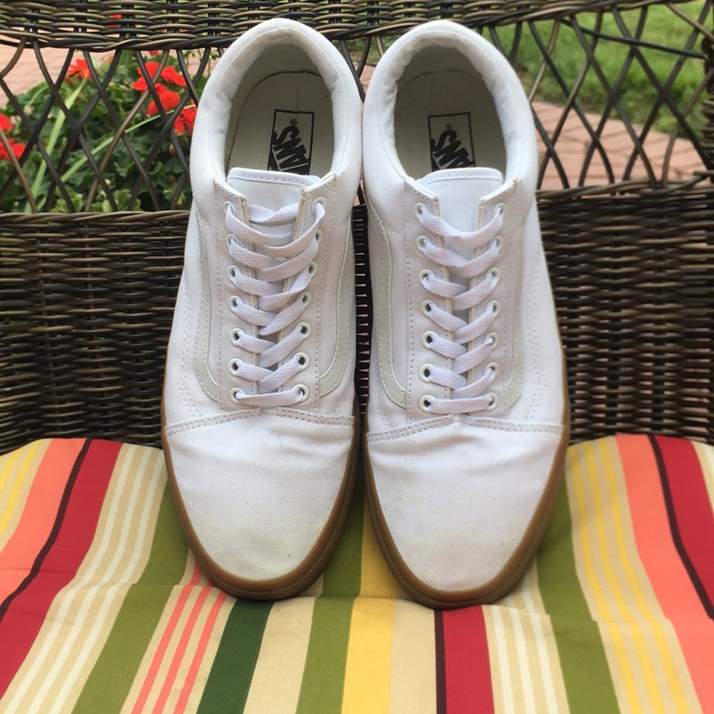 NEW WHITE VANS SIZE 13